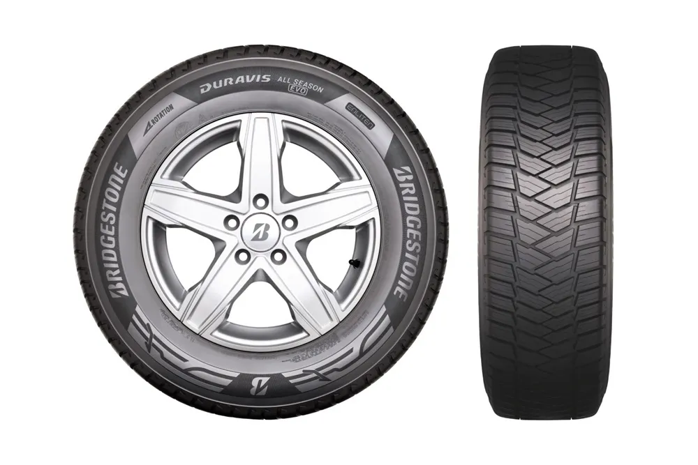 Bridgestone Duravis EVO Van Tyre front and sidewall view.