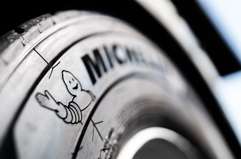Image of MICHELIN X MULTI Z2 & D2 19.5" Tyre